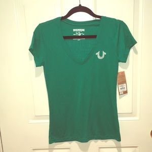 NWT True Religion Green Classic Logo V neck Tee